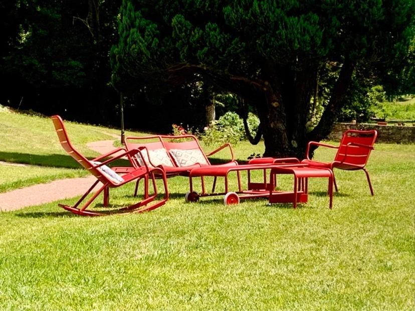 Montfaucon-Montigne Domaine Le Jardin Suspendu - Piscine Chauffee - Proche Parc Puy Dufou Bed & Breakfast エクステリア 写真